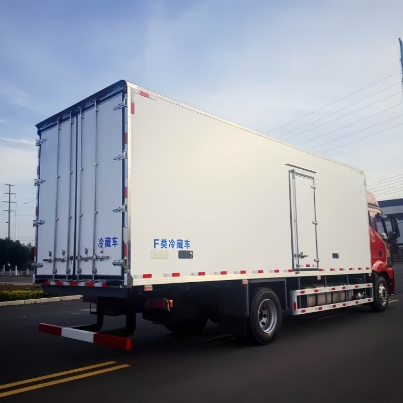 FAW 10000L New Refrigerated Truck for Frozen Meat Transportation