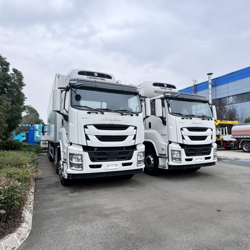 Camión frigorífico diésel Isuzu 8x4