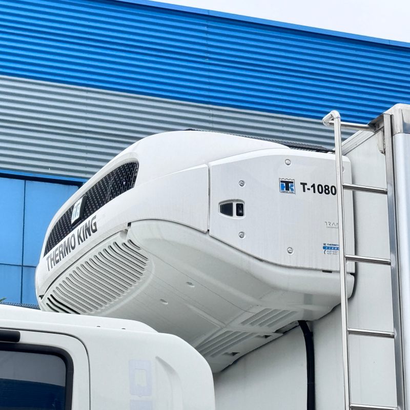 Camión frigorífico diésel Isuzu 8x4