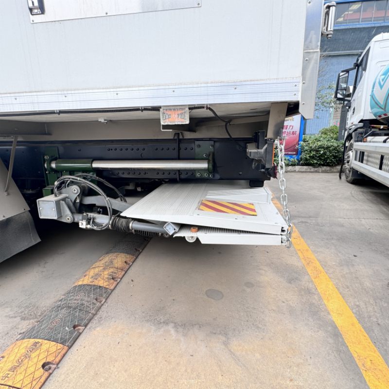 Camión frigorífico diésel Isuzu 8x4