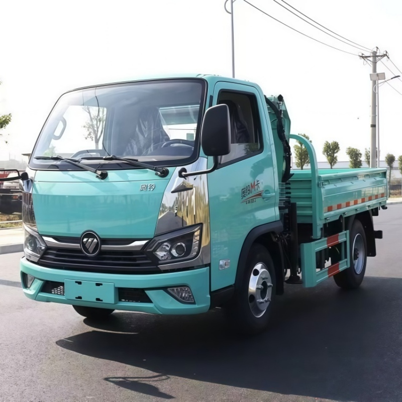 Camión grúa comercial ligero Foton con grúa de pluma rígida XCMG de 2 toneladas.