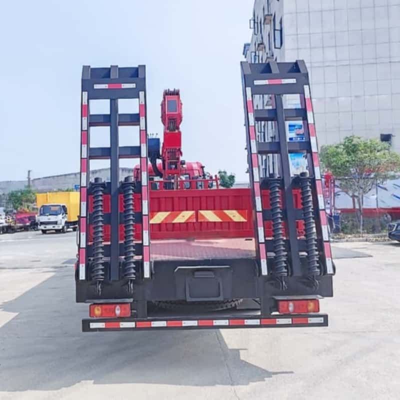 Camión grúa multifuncional Dongfeng de 12 toneladas (pluma rígida XCMG)