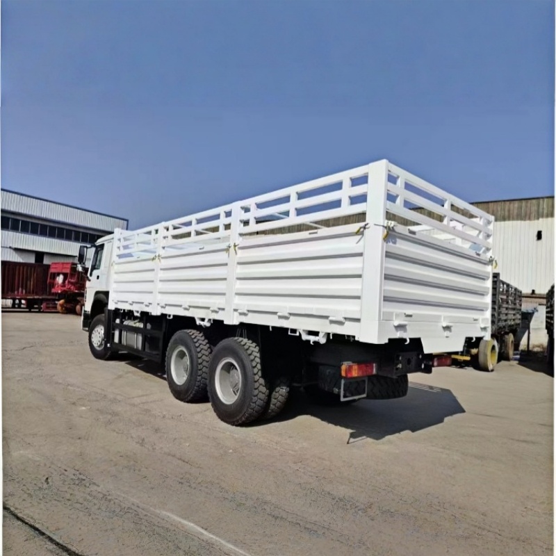 Sinotruk Howo HOWO 6×4 stake truck