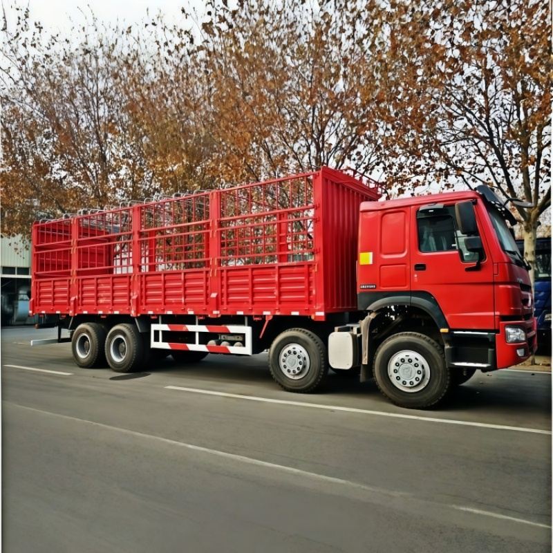 Brand-new Sinotruk HOWO 8×4 stake truck for sale