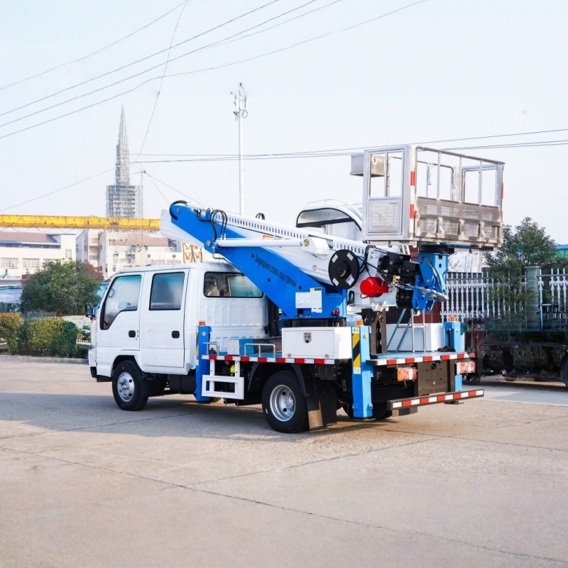 Camión de trabajo aéreo Isuzu 4x2 de doble fila