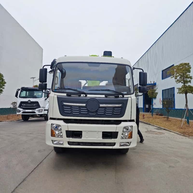 Dongfeng Tianjin 12 Ton 5-Section Boom Truck Mounted Crane