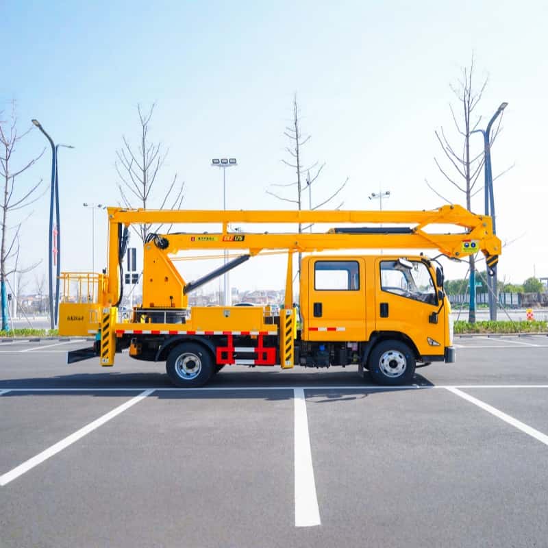 JMC Double Cab 17.5m Articulated Boom Lift Truck