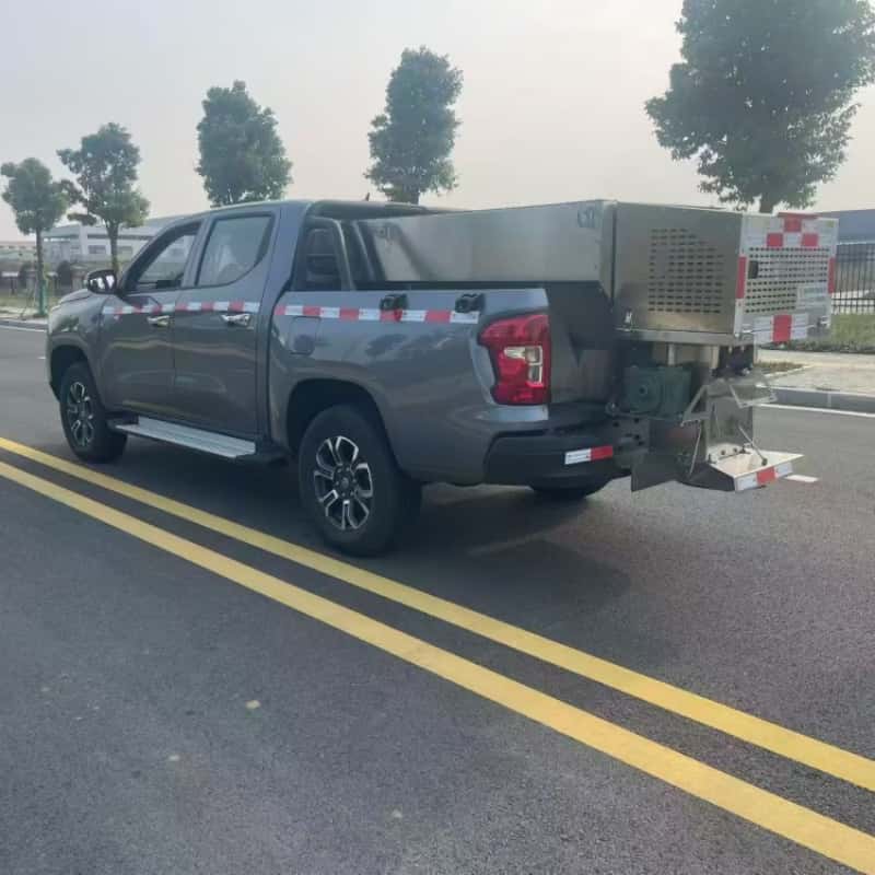 Changan REEV Dual-Motor 4WD Snow Removal Pickup Truck