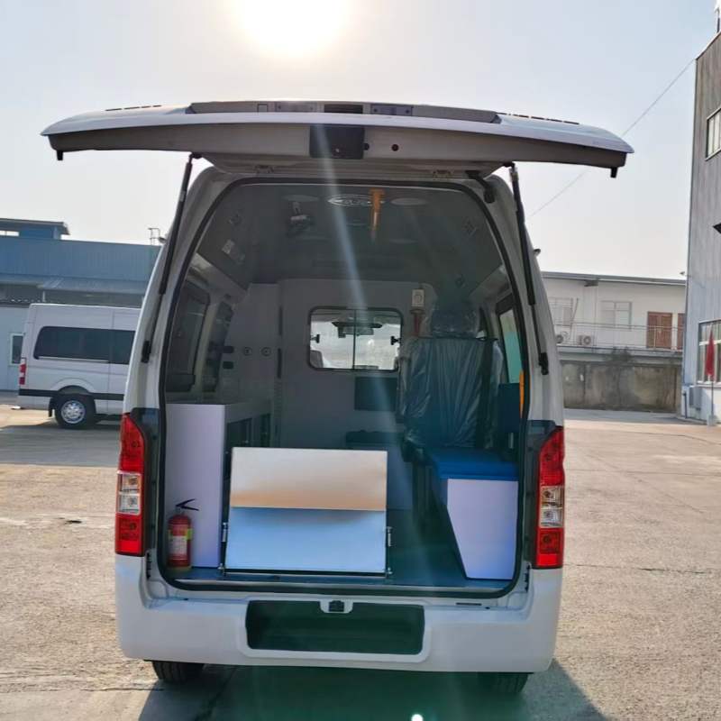 Foton View G7 Long Wheelbase Medium Roof Transfer Type Monitoring Ambulance