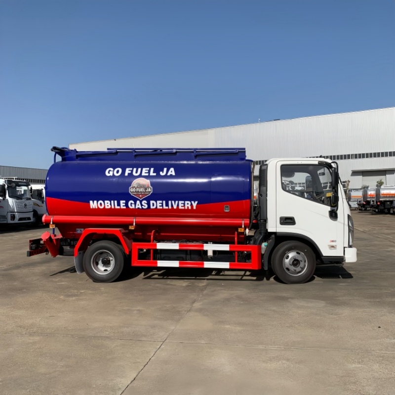 Foton Aoling Mobile Refueling Truck Oil product delivery vehicle