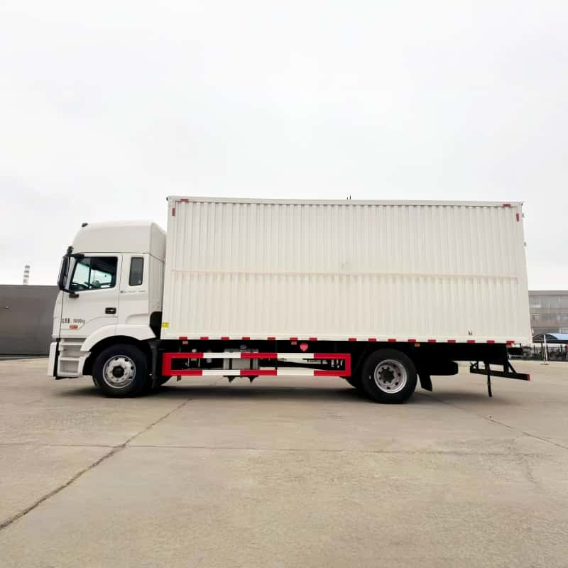 Vehículo de transporte de mercancías peligrosas JAC de 18 toneladas, clase 1-9