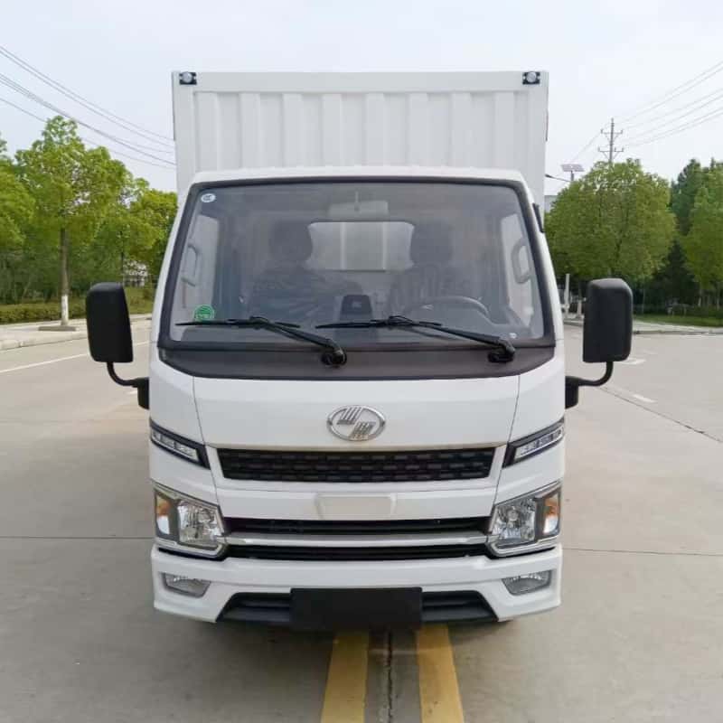SAIC dangerous goods van transport vehicle, Class 1-9 gas cylinder explosion-proof van