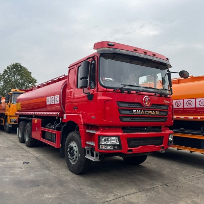 Shacman  (6×4) 20000L Oil Tank Truck