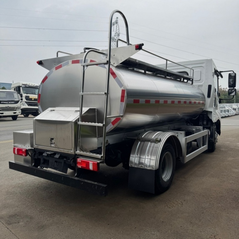 BYD 5000L  pure electric fresh milk transport vehicle