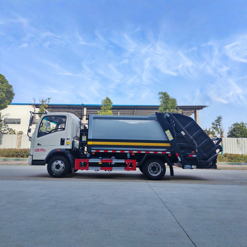 Camión de basura compactada Sinotruk Howo de 7000 litros