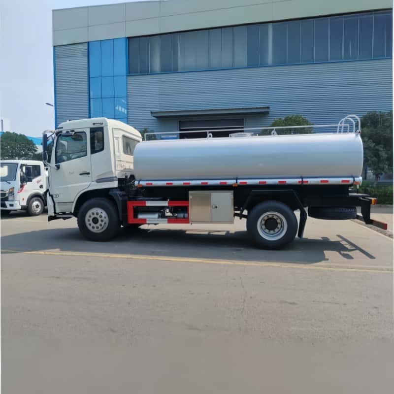Dongfeng 4x2 12000L Water Supply Truck