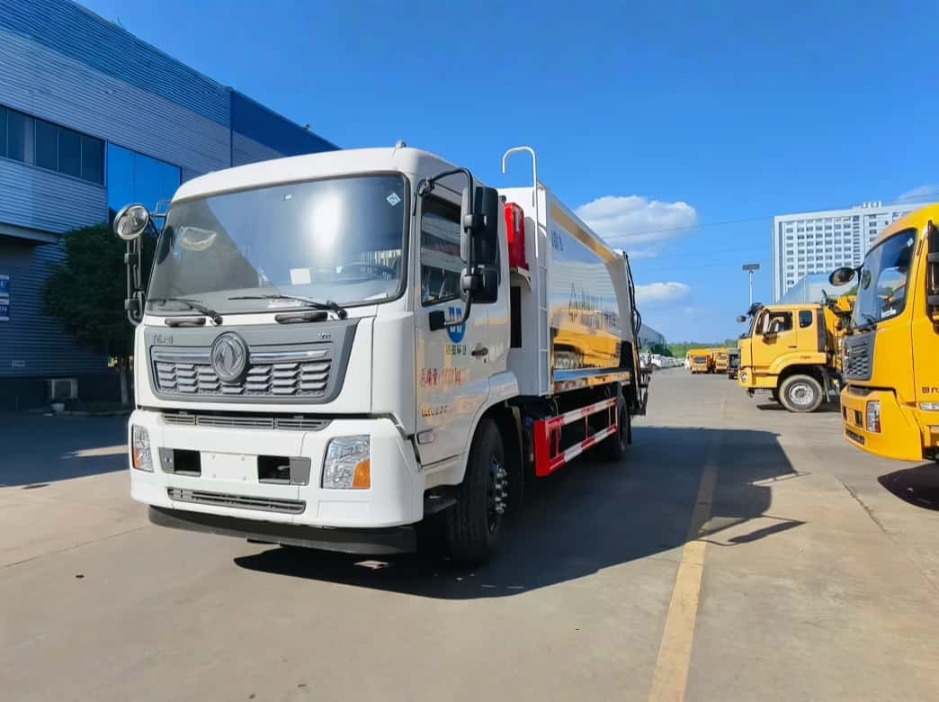 ISUZU 28m Telescopic Boom Aerial Work Platform