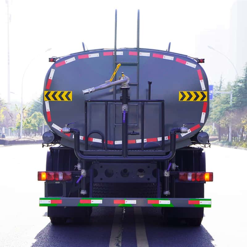 Camión rociador Sinotruk 14000L para la supresión de polvo