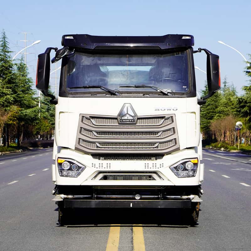Camión rociador Sinotruk 14000L para la supresión de polvo