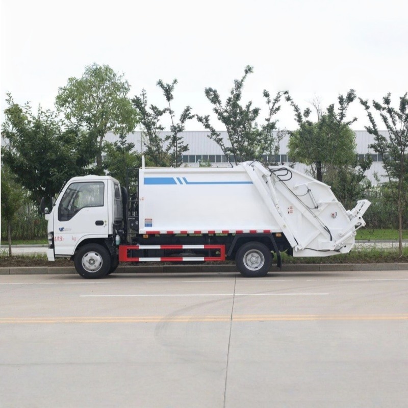 ISUZU 6CBM Rear Loader Compactor Garbage Truck