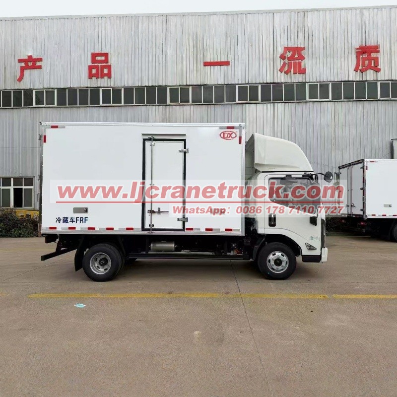 Vehículo de transporte refrigerado de nueva energía JMC de 4,2 metros