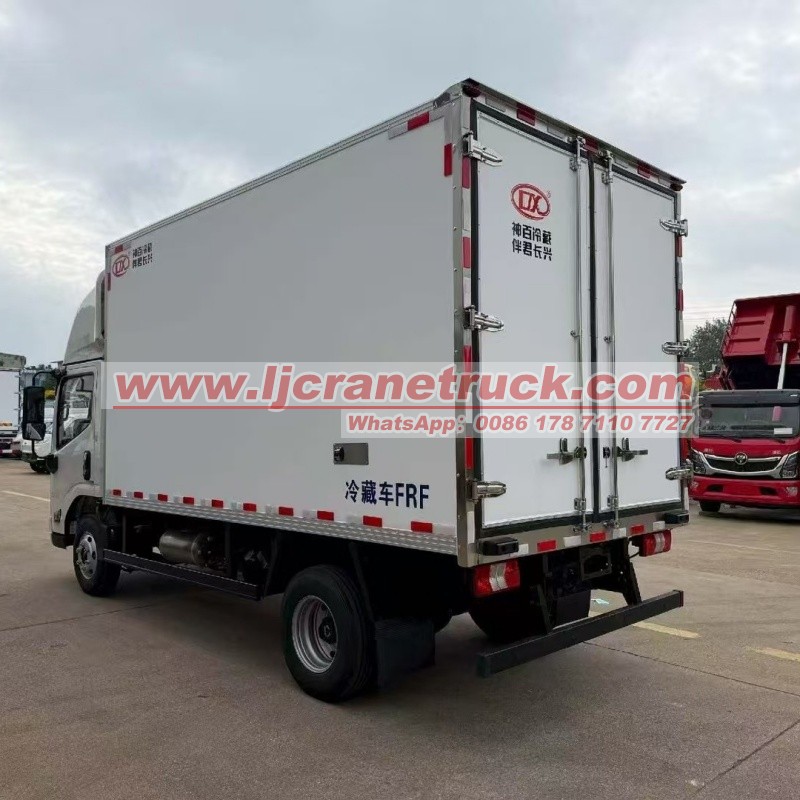 Vehículo de transporte refrigerado de nueva energía JMC de 4,2 metros