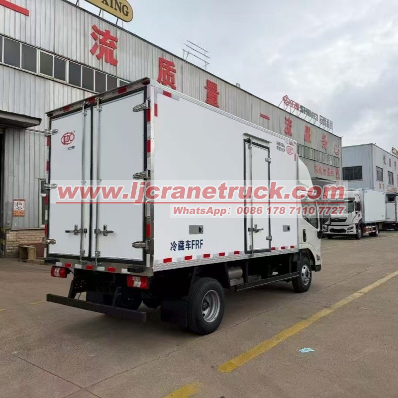 Vehículo de transporte refrigerado de nueva energía JMC de 4,2 metros