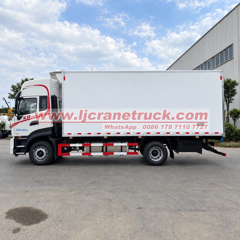 Camión frigorífico DONGFENG Tianjin de 6,8 m